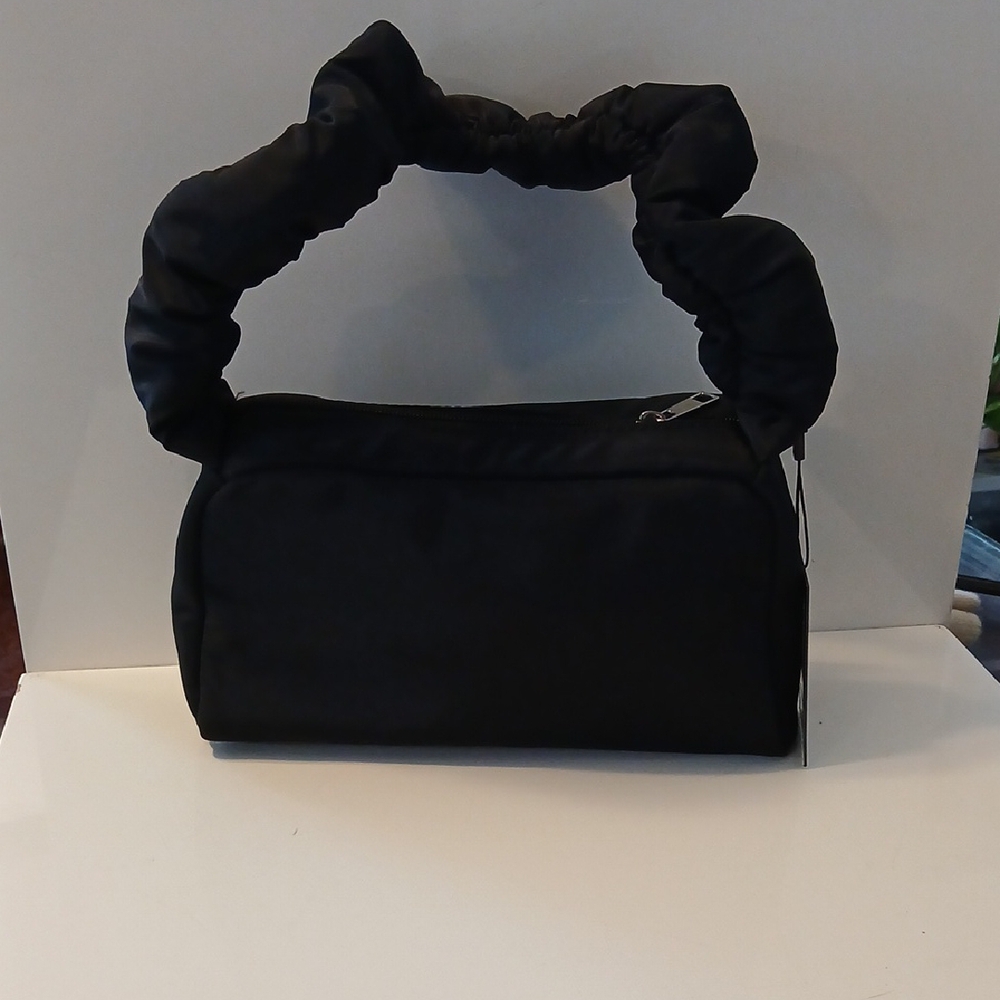 Trendy Black Shoulder Bag NWT